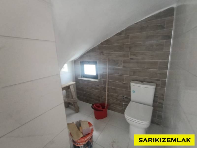 Edremit Altınkum Mah`da3+1  Daire. - 27